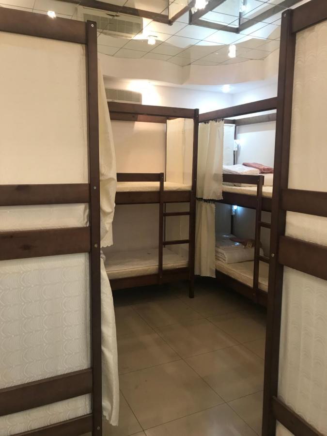 Ararat-Tarasa Shevchenka Hostel Киев Екстериор снимка